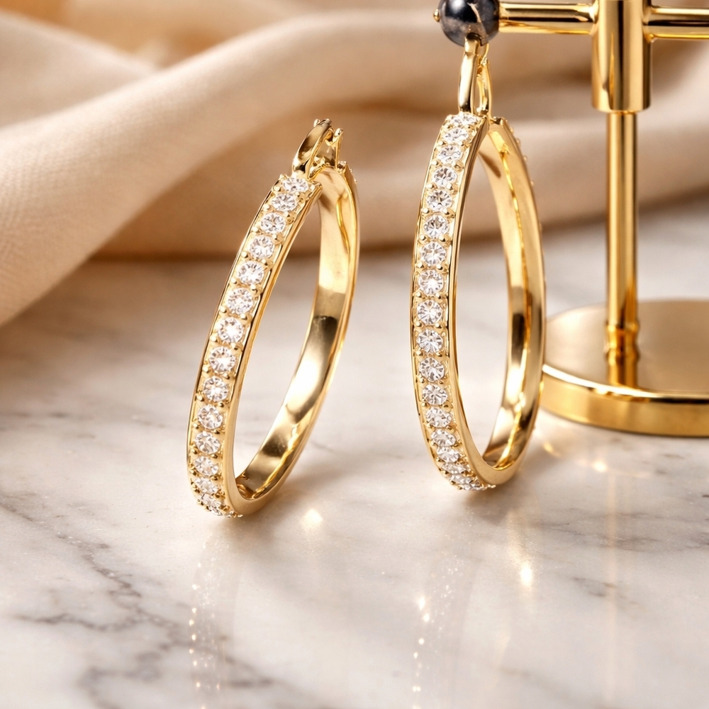 New. Elegant 925 Sterling Silver lHoop Earrings With Diamonds And Gold Plated